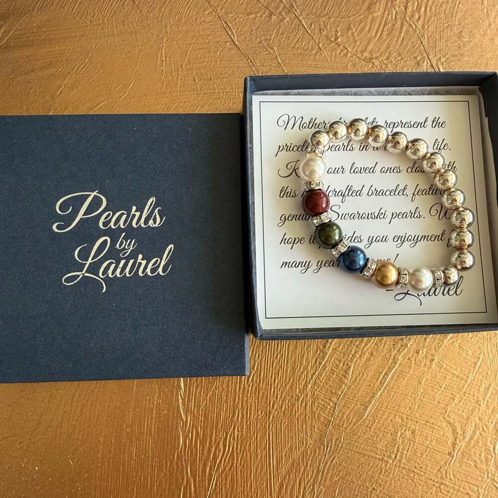 Pearls by Laurel Mother's Bracelet Swarovski Pearls in Box